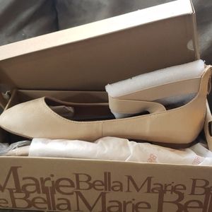 Ballet flat with steaps